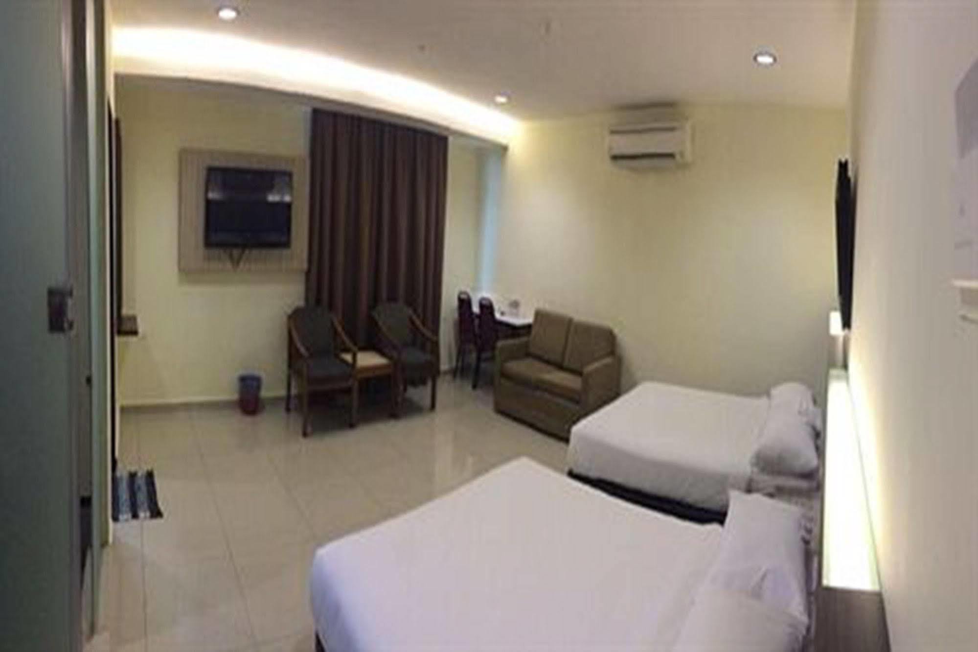 淡边中心酒店 Malacca 外观 照片